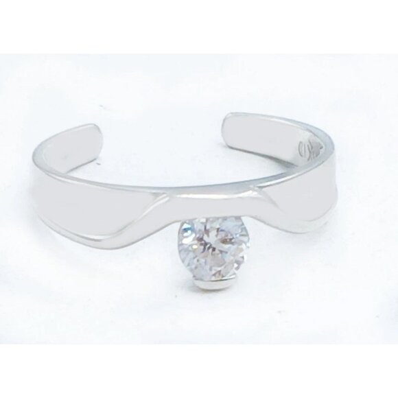 Created 0.54 Cts White Sapphire Toe Ring Solid 14k Solid Gold